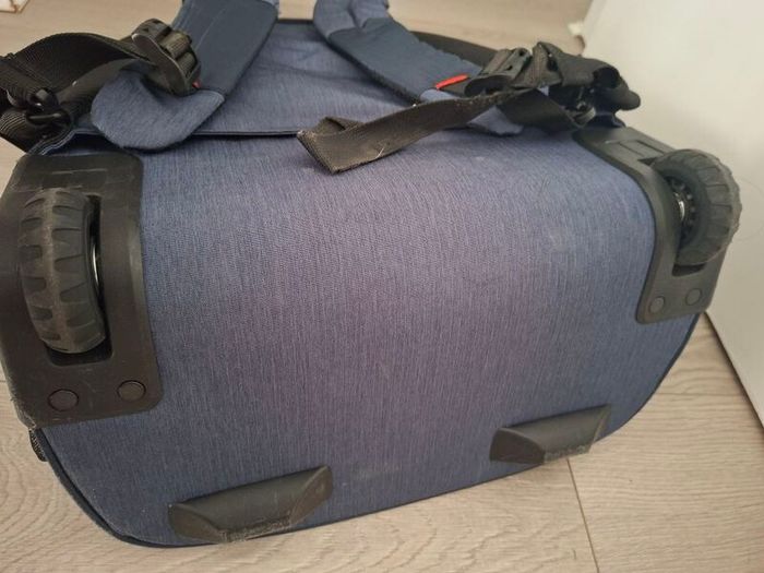 Samsonite Laptop Bag wheels