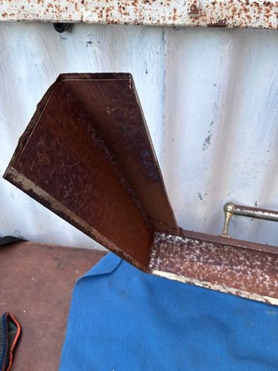 Extending brass and metal fender