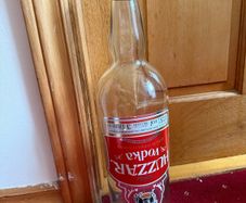 Glass bottle