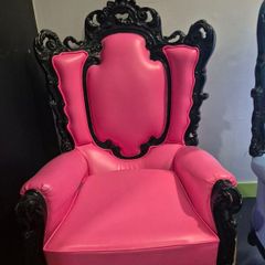 king and queen chair
