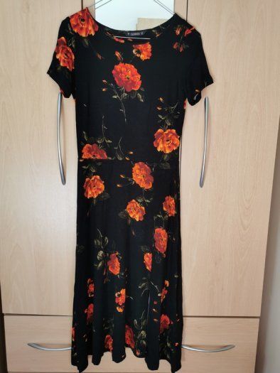 Rose print dress UK 8-10