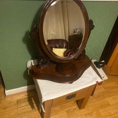 Victorian oval  mirror