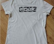 White Tshirt   Size M