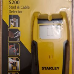 Stanley Stud and Cable Detector