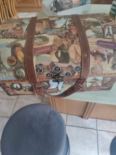 Paris/Travel themed storage box