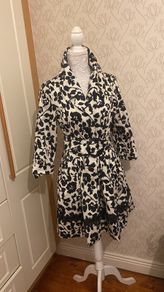 Light Coat blank and cream