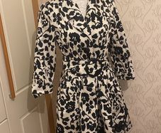 Light Coat blank and cream