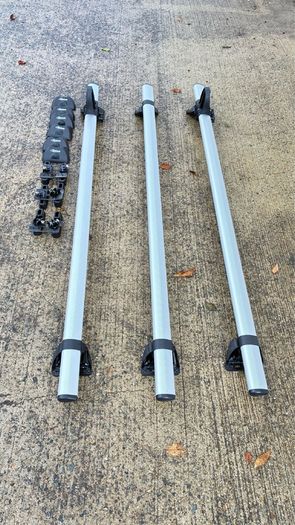 Rhino roof bars