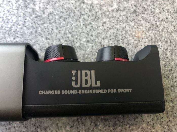 JBL UNDER ARMOUR UA True Wireless Flash X earphones bluethoot brand new