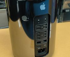Apple Mac Pro (Late 2013) A1481 3.7GHz Intel Xeon E5, 32GB RAM, 1TB SDD macOS Sequoia (Graphics: AMD FirePro D300 2GB)
