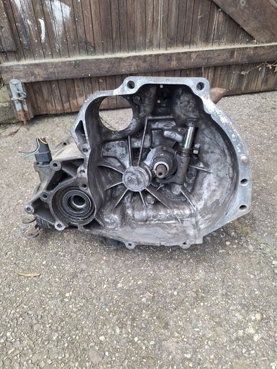 Nissan micra k11 gearbox, CG10, 5 speed manual