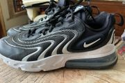 Nike  Air react 270 size 8
