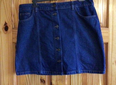Marks and Spencer dark blue denim knee length skirt size Uk 16 postage included