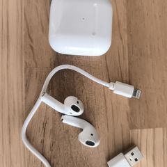 Apple airpods replica