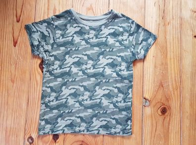 Age 6-7 Green Camo Teeshirt