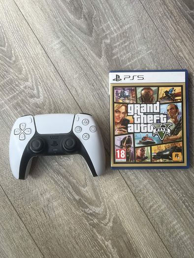 Boxed Disc 825GB PS5 Everything included