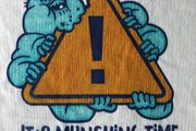 Ghostbusters: Muncher Large T-Shirt