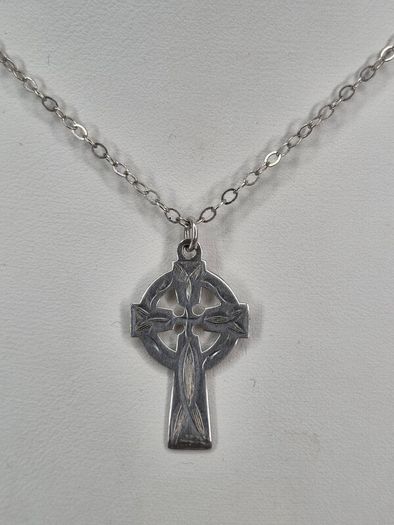 Vintage Sterling Silver Celtic Cross Pendant Necklace