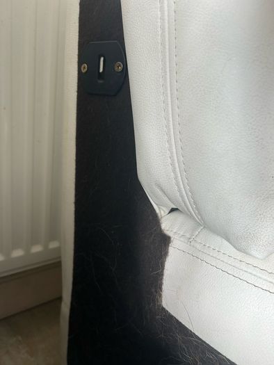 corner sofa with footrest