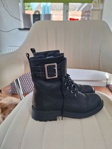 Women's ankle boots