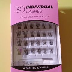 30 individual lashes