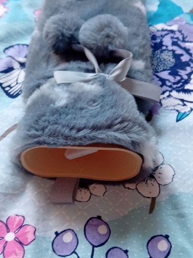 Long hot water bottle