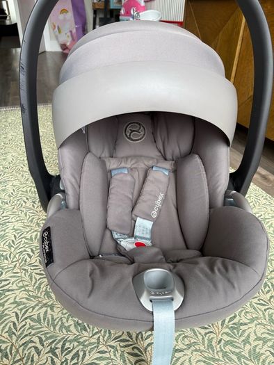 Grey Cybex Cloud Z i-Size