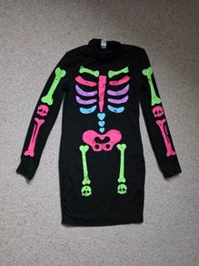 skeleton dress size 9y