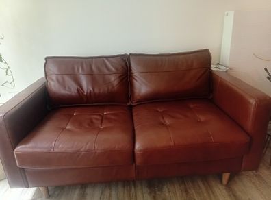 2 seated and arm chairs soft leather