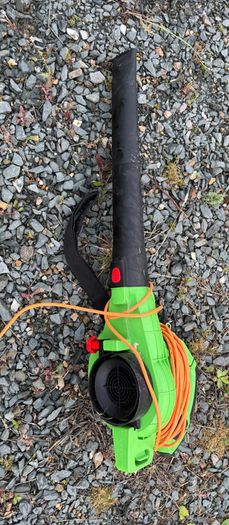 Leaf Blower (Wexford / Wicklow / Dublin)