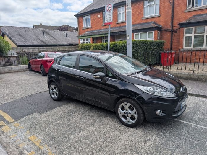 2010 Ford Fiesta