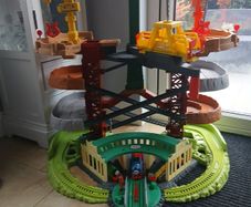 Thomas and Friends Trains and Cranes Tower