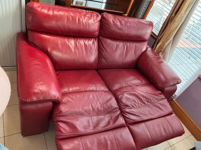Red Leather 2 seater recliner