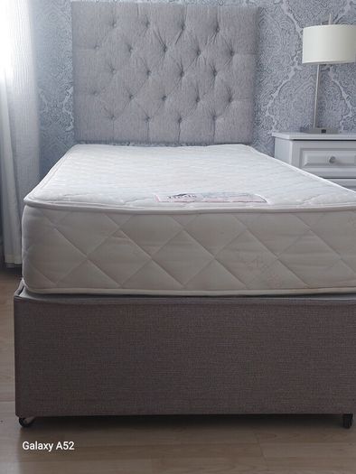 Single Bed with Headbord