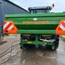 Fertilizer spreader Image 7