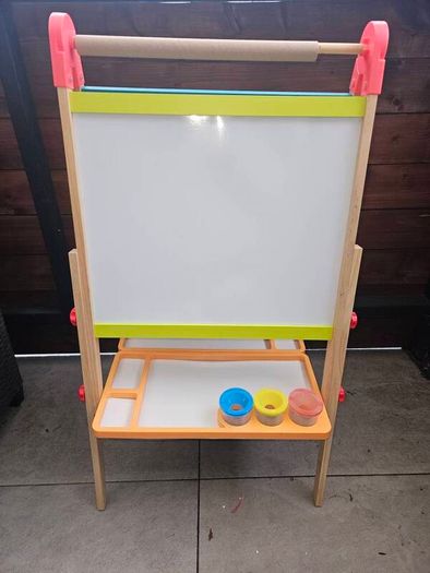 Kids Wooden Double Sided Easel Chalkboard and Whiteboard