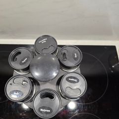 Spice rack