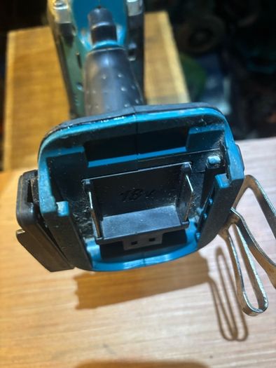Makita DHP 453