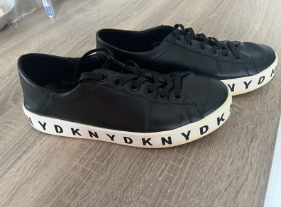 dkny casual shoes
