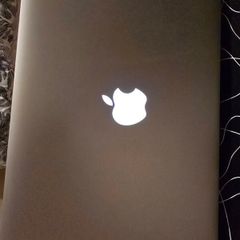 MacBook