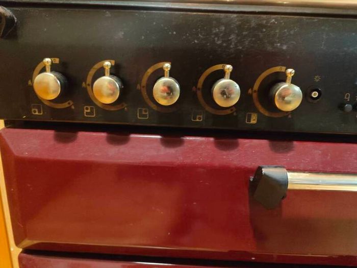 Rangemaster Classic 90 duel-fuel range/cooker (Burgundy)