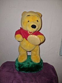 Vintage 1999 singing Winnie the Pooh - Fully working