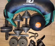 Home workout equipment set with weights and accessories