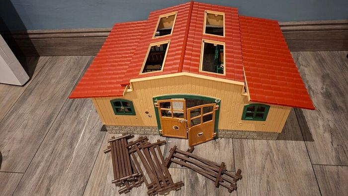 schleich stable