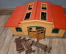 schleich stable
