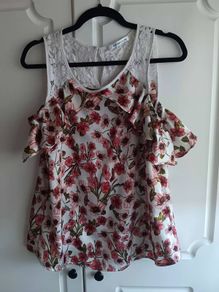 Pretty Cold Shoulder Top