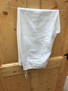Dunnes white trousers