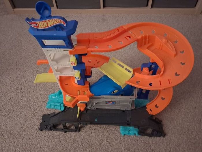 Hot Wheels