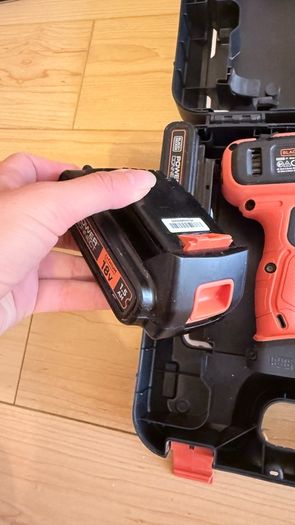 Hammer Drill Black+Decker 18V 2 Speed with 2 x 1.5Ah Batteries