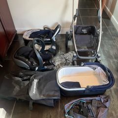 Uppababy travel system with car seat